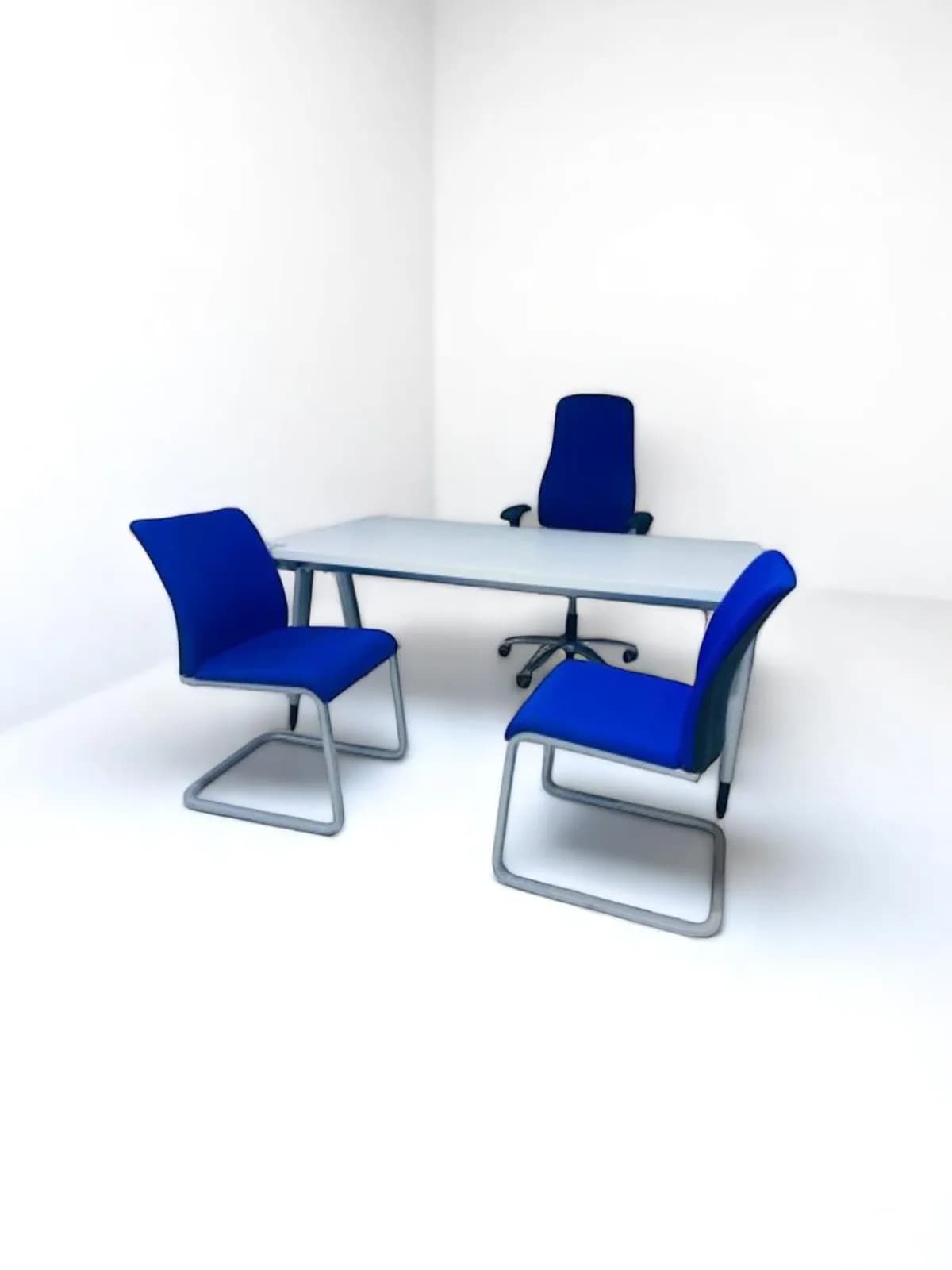 Bureau blanc Steelcase 160x80cm Bureau blanc Steelcase 160x80cm — mobilier de bureau professionnel au Maroc
