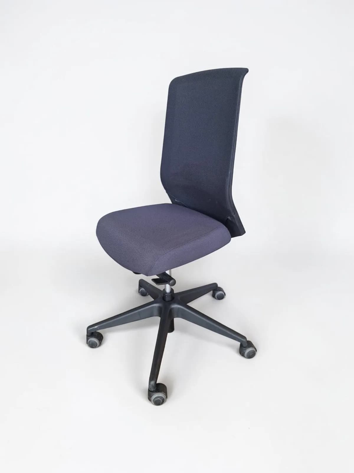 Chaise de bureau Eurosit Derby II assise taupe Chaise de bureau Eurosit Derby II assise taupe